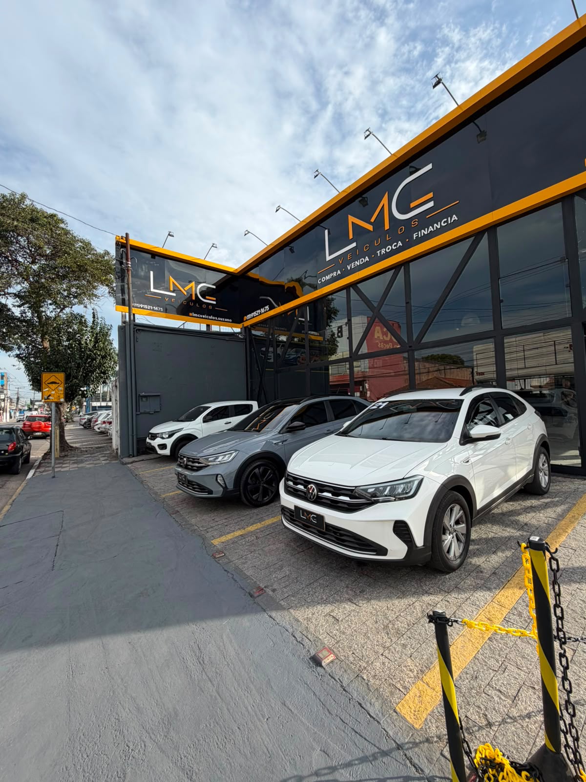LMC Veiculos — fachada